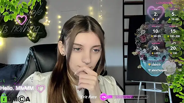 Chatroom XXX en direct de CherryBloom777