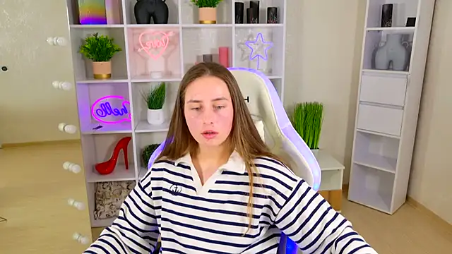 دردشة NadinnL الجنسية المباشرة