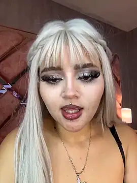 Živý XXX chat lya_nekko_