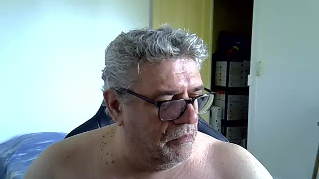 Chat XXX en directo de Laurent_oldmen