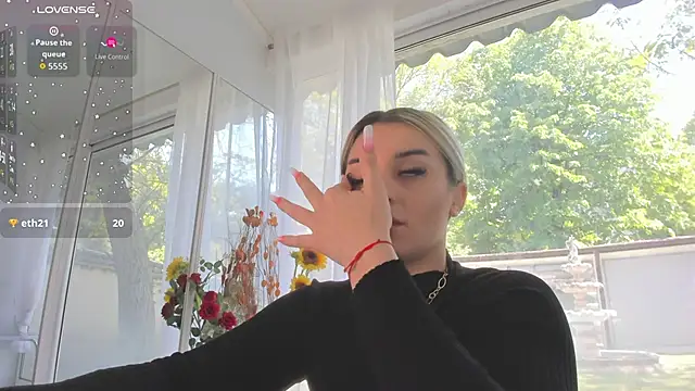 Ella_Vee – Live XXX-chat