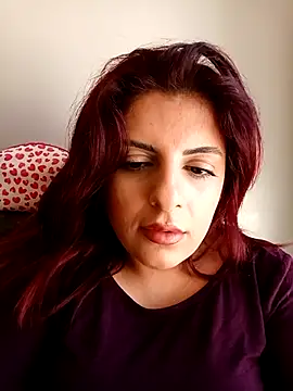 Ufkizil élő XXX-chatje