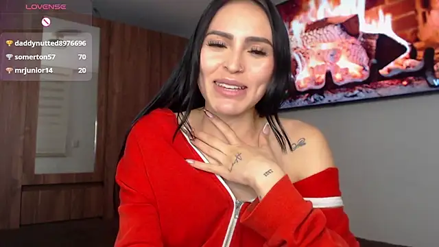 Linda__fiore Chat XXX in diretta