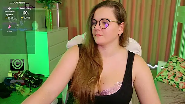 KellyKleine Chat XXX live