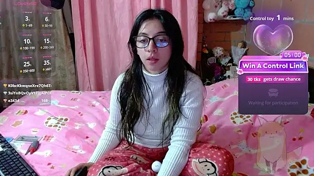 Chat +18 de Maggie_Fox3 ao vivo