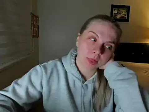 callme_iva Live XXX-Chat