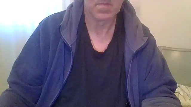 ANONIMO7735 Chat XXX in diretta