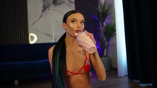 Онлайн чат XXX RachelRavee