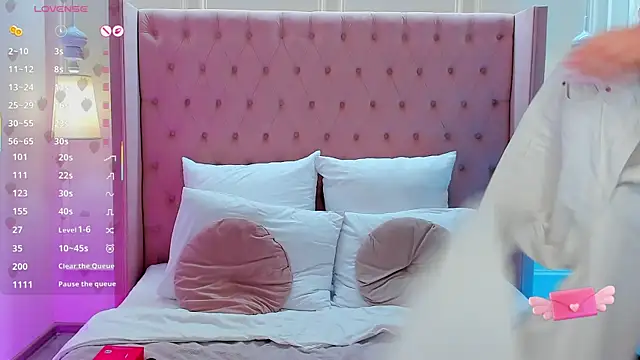 Chat XXX en directo de CassieRide