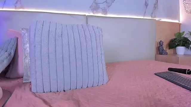 Chat XXX en directo de ValSmith_