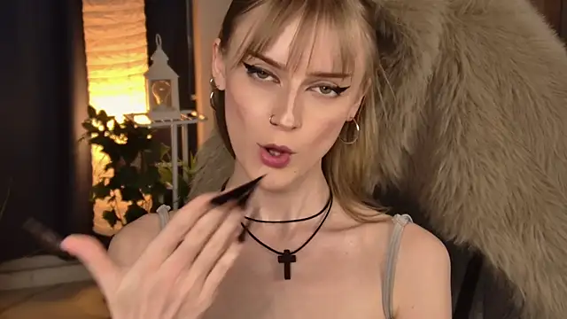 KiraMontoya – Live XXX-chat