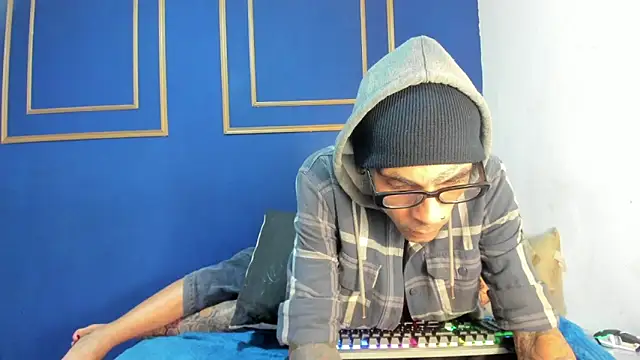 Demon_Rose_ live XXX chat