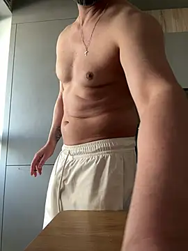 InsaneMattt élő XXX-chatje