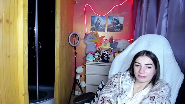 Živý XXX chat Fiery_Brunette_