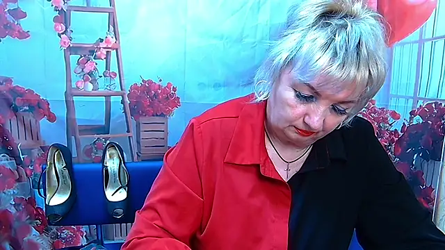 XXX chat uživo modela RenataDaster