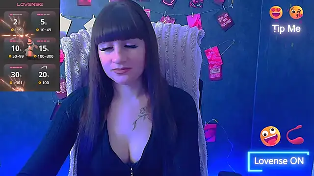 Chatroom XXX en direct de Violla_My