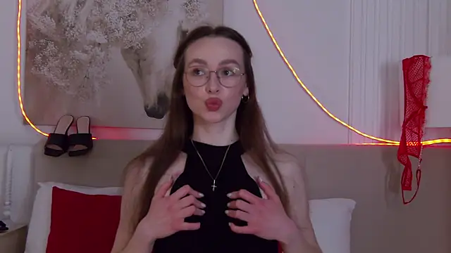 Chatroom XXX en direct de Emily_Simon