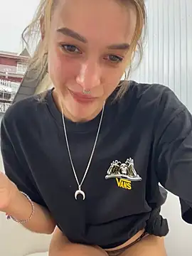 __grace__ élő XXX-chatje