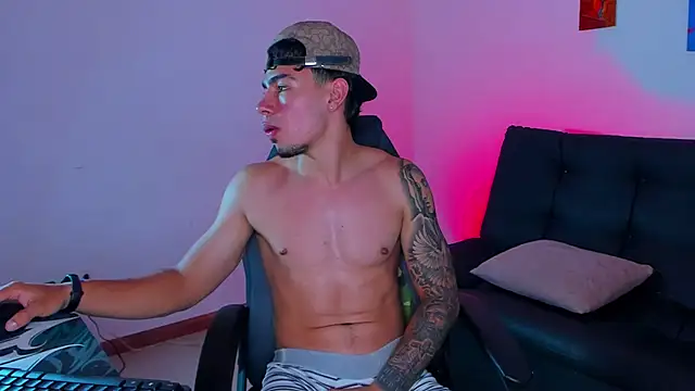 Онлайн чат XXX Noah_Sins