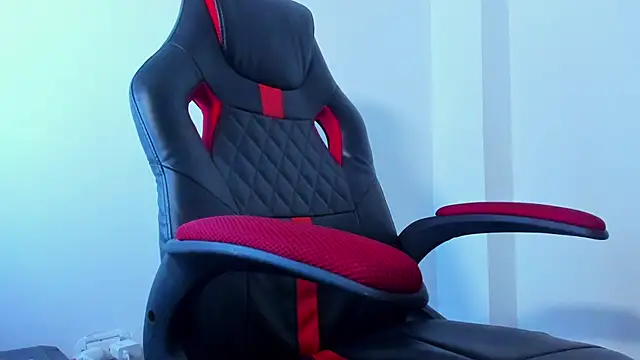 Онлайн чат XXX ryanlatiin