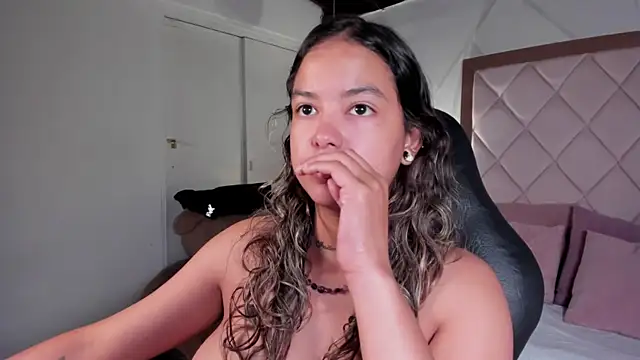 Chat XXX Live dulce_lyraa1