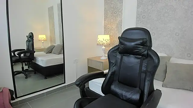 Chat XXX Live lia_chips