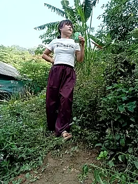 linda_bae00 现场XXX聊天