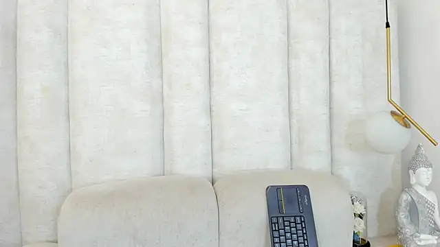 im_nahomi's Live XXX Chat