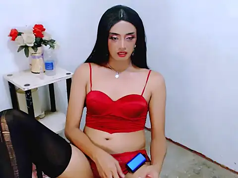 Queeny_Cassandra: απευθείας συνομιλία ΧΧΧ