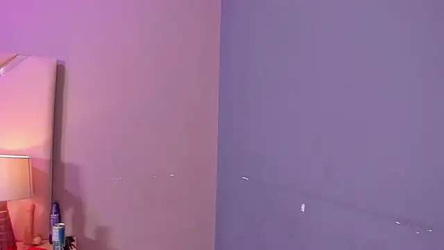 Chatroom XXX en direct de EstherValliere