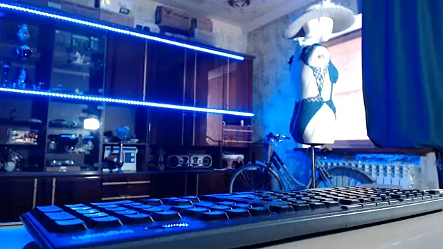 pa1e_pr1ncess Adlı Modelin Canlı XXX Sohbeti