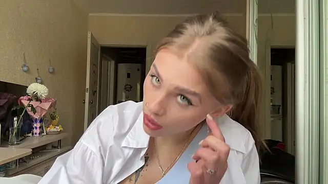 Chat XXX en directo de Elle_GrEat