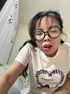 chick-888 লাইভ XXX চ্যাট