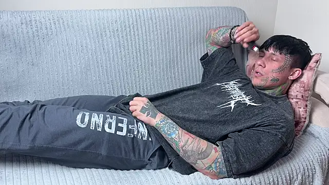 دردشة Anubisgods الجنسية المباشرة