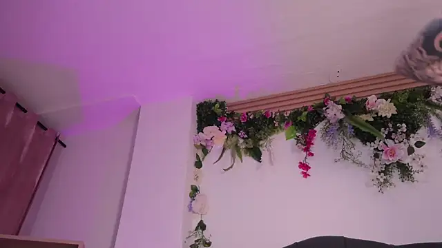 Chatroom XXX en direct de kaylee_lee