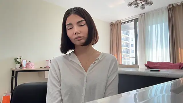 แชท XXX สดของ MarylnMonnier