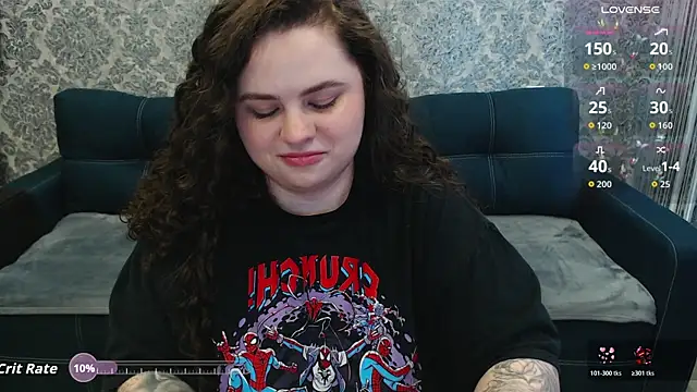 LunaRoub élő XXX-chatje