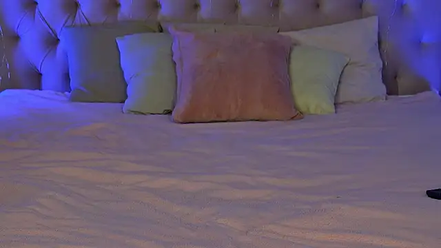 JessicaEmber élő XXX-chatje