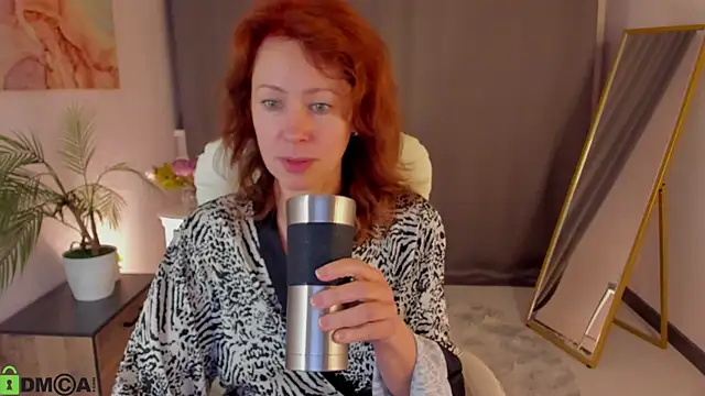 LeticiaRomano 即時 XXX 聊天