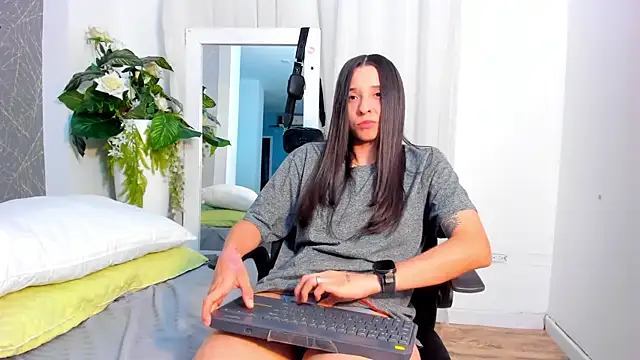 ViictoriiaSaenz Obrolan Langsung XXX