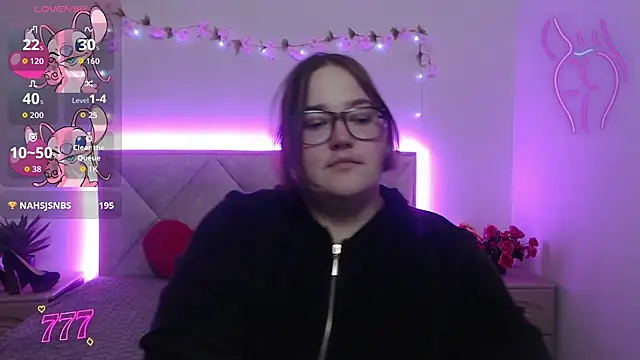 XX_Daniella_XX Adlı Modelin Canlı XXX Sohbeti