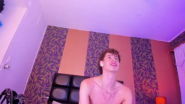 nova_salvatore Live XXX-Chat