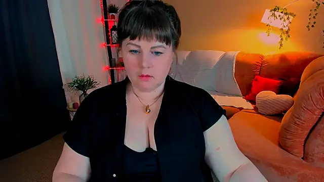 CrystaalStaar 即時 XXX 聊天