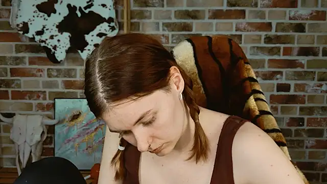 Chat XXX en directo de LadyLolipop_