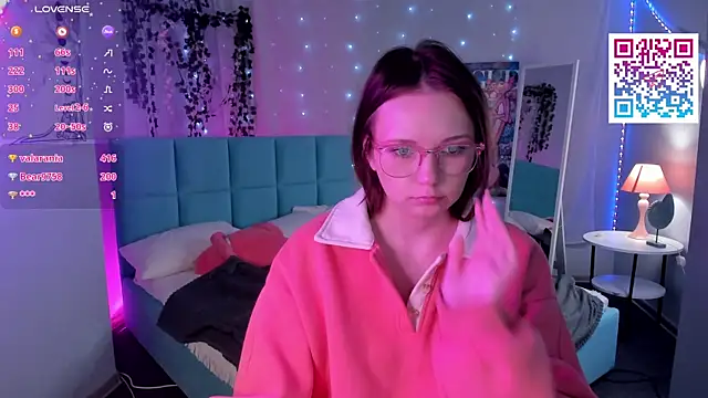 boozekirs_ Live XXX-chat