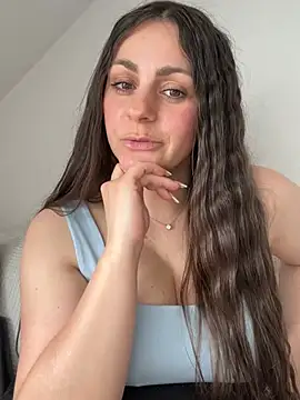 Loella-Rose Chat XXX in diretta