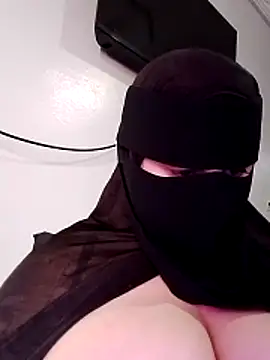 LANA___sexy Adlı Modelin Web Kamerası Şovu