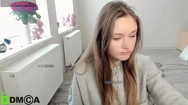 Elina_XのライブXXXチャット