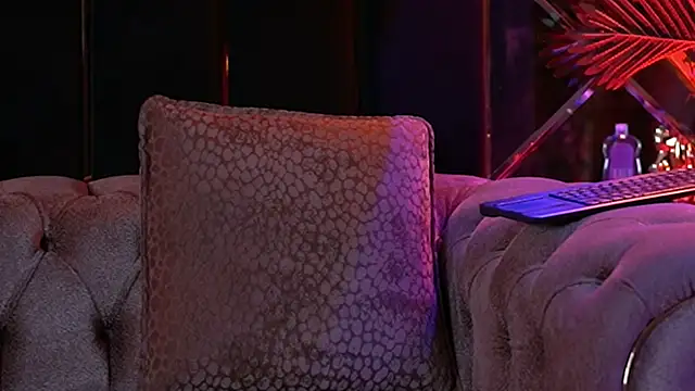 SiennaJaydenのライブXXXチャット