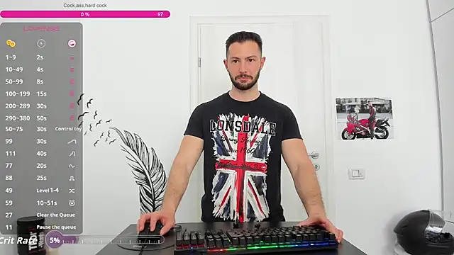 Show modela ZackFraser na web-kameri